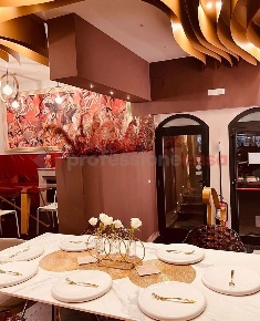 Foto Negozio in Viale Dante 97, Cassino Centro di 107 m² con 2 locali