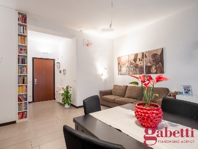 Foto Appartamento in Via Masotto 16, Milano Argonne - Corsica di 97 m²