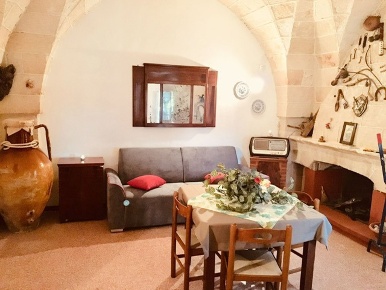 Foto Appartamento in Via sp 71 km 1/4 1, Oria di 60 m² con 3 locali