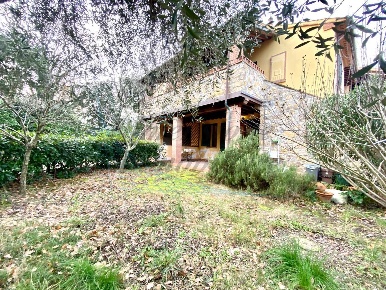 Foto Appartamento in Via Poggiberna, Santa Luce Pomaia di 45 m² in vendita