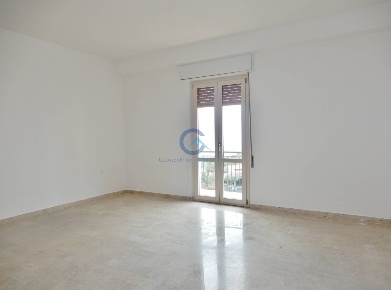 Foto Appartamento in Via Domenico Mottola d'Amato 13, Catanzaro di 140 m²