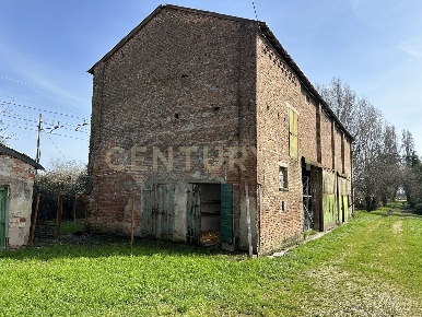 Foto Rustico in Argine San Lorenzo 11, Ostiglia di 517 m² con 20 locali