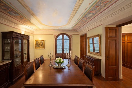 Foto Appartamento a Lucca Piazza Anfiteatro - Torre Guinigi di 380 m²