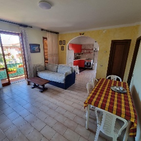 Foto Appartamento a Massa Ronchi - Poveromo di 77 m² con 5 locali