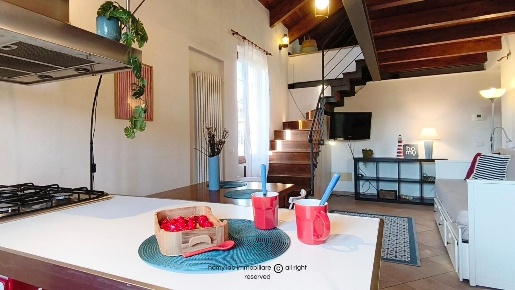 Foto Appartamento a Carrara Marina di Carrara di 77 m² con 4 locali