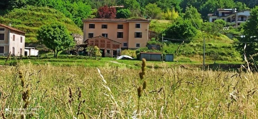 Foto Casale a Coreglia Antelminelli Piano Di Coreglia Ghivizzano di 280 m²