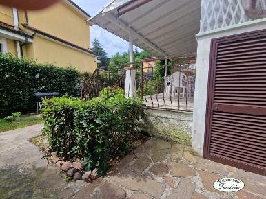 Foto Appartamento a Ameglia Bocca Di Magra di 86 m² con 3 locali in vendita