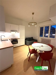 Foto Appartamento in Piazza PO, Milano Dezza di 50 m² con 2 locali