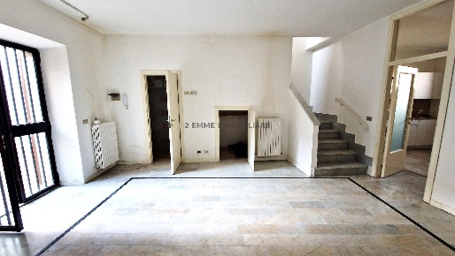 Foto Appartamento in VIA DEI SODERINI, Ascoli Piceno di 140 m² con 6 locali