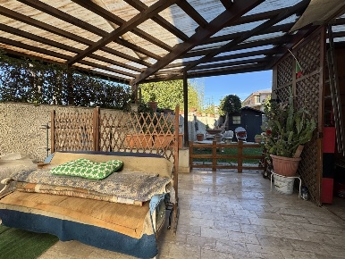 Foto Villa unifamiliare in Viale Giovanni Paolo II°, Albano Laziale Centro