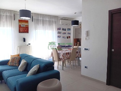 Foto Appartamento a Gela di 117 m² in vendita