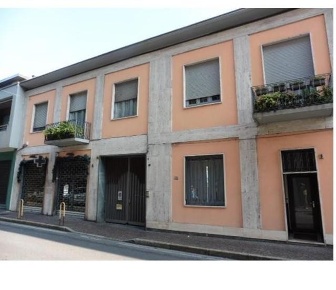 Foto Laboratorio in via Dante, Monza San Biagio di 143 m² con 2 locali