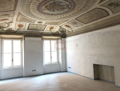 Foto Appartamento a Cesena Centro Storico di 170 m² con 4 locali in vendita