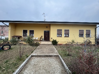 Foto Casa indipendente in Via VICENTINA 30, Pojana Maggiore di 200 m²
