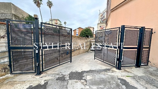 Foto Box in Corso Gelone 1, Siracusa di 27 m² in vendita