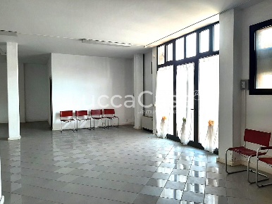 Foto Ufficio a Lucca San Concordio di 95 m² con 1 locali in affitto