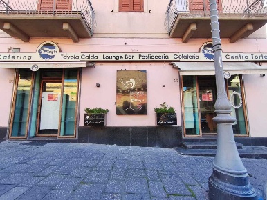 Foto Locale commerciale in Via Roma 176/178, Belpasso Centro di 267 m²