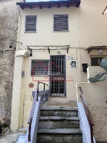 Foto Casa indipendente a Camaiore Camaiore Paese di 60 m² con 2 locali