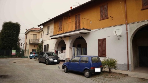 Foto Appartamento a Bellusco Centro di 84 m² con 4 locali in vendita