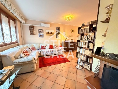 Foto Villa a schiera a Altopascio Altopascio Centro di 150 m² con 7 locali