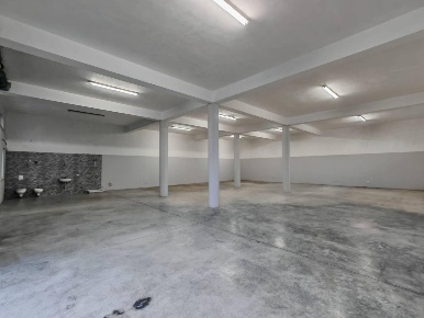 Foto Magazzino in g. murat, Lamezia Terme Nicastro Sambiase di 250 m²