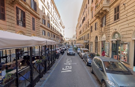 Foto Negozio in Ancona, Roma Salario - Porta Pia di 30 m² con 1 locali