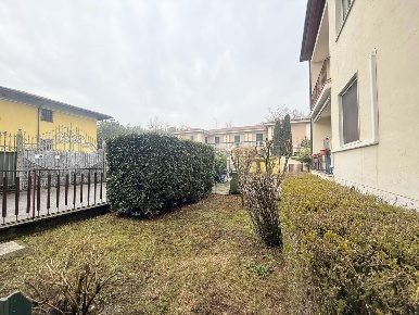 Foto Appartamento in Via Brescia 13, Chiari Centro di 130 m² con 3 locali