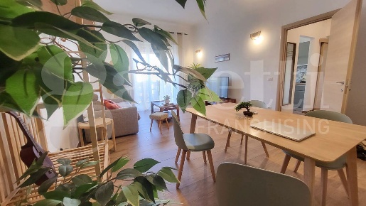 Foto Appartamento in Via Di Niso 19, Napoli Bagnoli di 78 m² con 2 locali