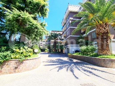 Foto Appartamento in Via SANTA MARIA 198, Quarto di 137 m² con 3 locali