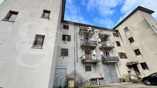 Foto Appartamento in Via Taschini 10, Civita Castellana di 80 m² in vendita