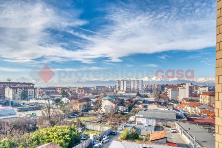 Foto Appartamento in Via DE SANCTIS 102, Torino Pozzo Strada di 80 m²