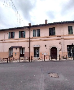 Foto Negozio in Via Primo Maggio snc, Amelia Centro di 20 m² con 1 locali