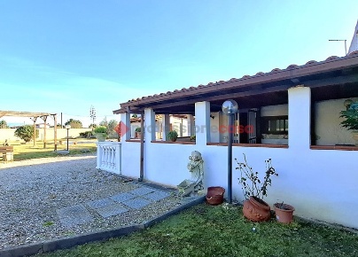Foto Casa indipendente in Via Trigno 21, Aprilia di 50 m² con 2 locali