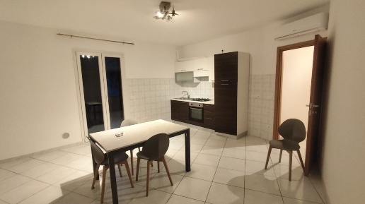 Foto Appartamento in Via Molaistrini, Pietra Ligure Centro di 91 m²