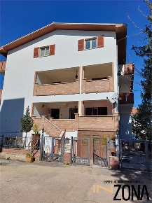Foto Appartamento in piazza Papa Giovanni XIII, Civitella del Tronto Centro