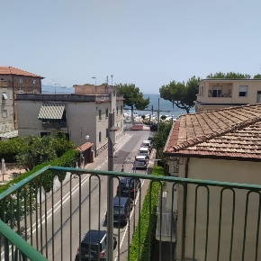 Foto Appartamento in VIA CARACCIOLO CARAFA, Minturno di 75 m² con 5 locali