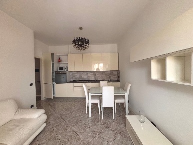 Foto Appartamento in Via Carlo Fabri 16, Piacenza Via Colombo di 80 m²