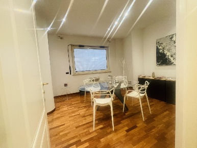 Foto Appartamento in Viale Bruno Buozzi, San Benedetto del Tronto Centro