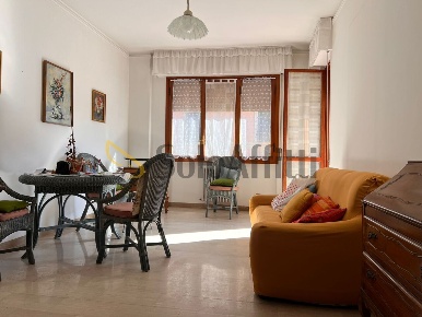 Foto Appartamento a Rapallo Centro - Interno Ferrovia di 60 m² con 4 locali