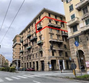 Foto Appartamento in Via Antonio Cantore 29, Genova Sampierdarena di 145 m²