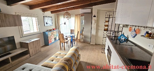 Foto Appartamento in corso garibaldi, Cremona Centro di 45 m² con 2 locali