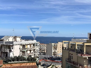 Foto Appartamento in Via Filisto, Siracusa Tica - Zecchino con 5 locali