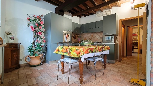 Foto Appartamento in Via Vic. Santa Margherita 8, Piacenza di 83 m²