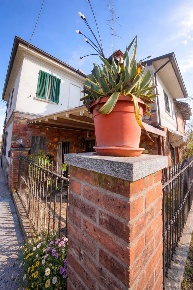 Foto Rustico in Via casottelli -, Broni di 220 m² con 5 locali in vendita