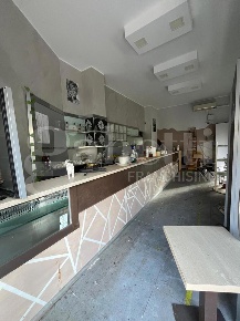Foto Negozio in Corso Roma 57, Brindisi Centro Storico di 50 m² in affitto