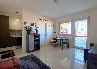 Foto Appartamento in Via Eduardo de Filippo 6, Aprilia Guardapasso di 75 m²