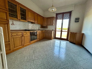 Foto Appartamento a Empoli San Rocco - Lungarno di 98 m² con 4 locali