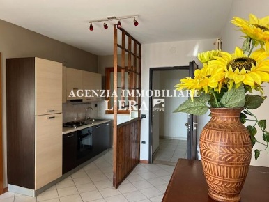 Foto Appartamento a Calcinaia Centro di 70 m² con 4 locali in vendita