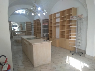 Foto Magazzino a Empoli Centro Storico di 70 m² con 2 locali in vendita