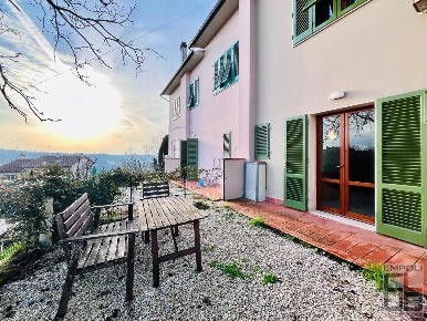 Foto Appartamento a Cerreto Guidi Centro di 50 m² con 2 locali in vendita